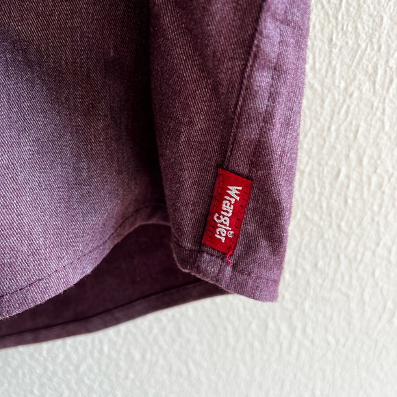 Wrangler button down shirt - Picture 5 of 8